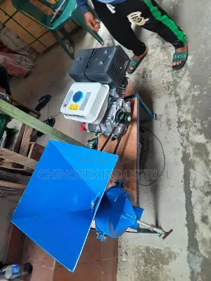 Grinding Machine 13hp, Complete Set With Big Mill