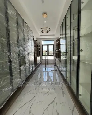 10bdrm Mansion in Asokoro Main for sale