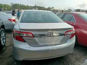 Toyota Camry 2013 Silver
