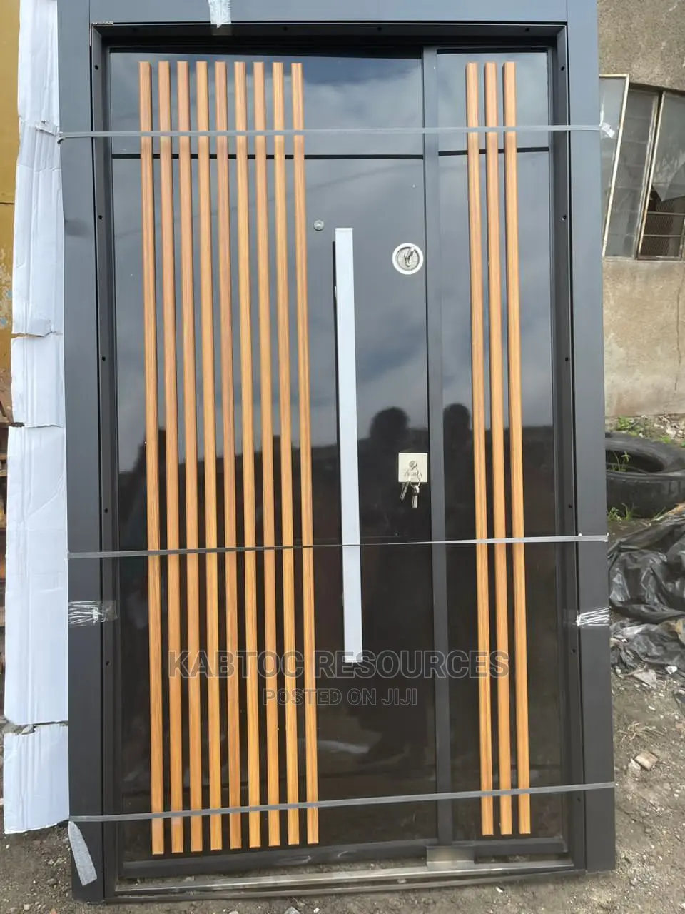 New Designed Luxury Doors