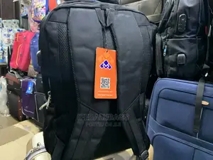Quality Back Park With USB Port