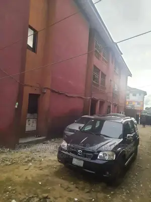 10bdrm Block of Flats in Okporo Road Rumuodara for Sale