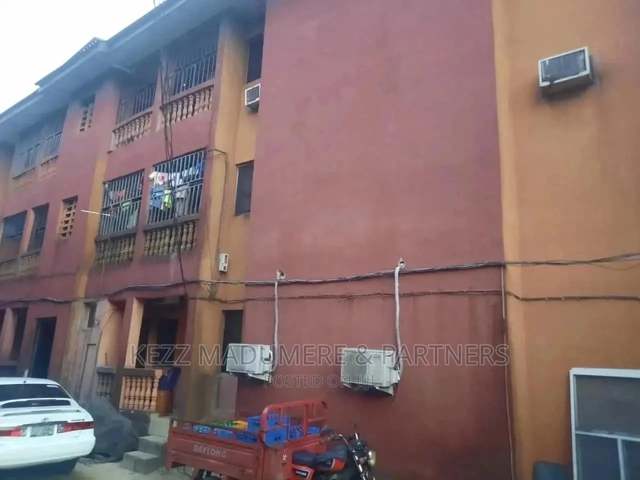 10bdrm Block of Flats in Okporo Road Rumuodara for Sale