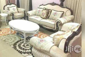 Royal Settee (Black Friday Madness)