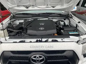 Toyota Tacoma Double Cab V6 Automatic 2012 White