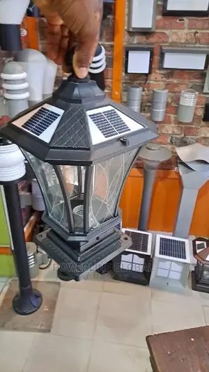 Solar/ Electric Gate Lamp Fitting for Homes/ Hotels/ Lounges