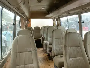 Toyota Coaster 2006 Gold
