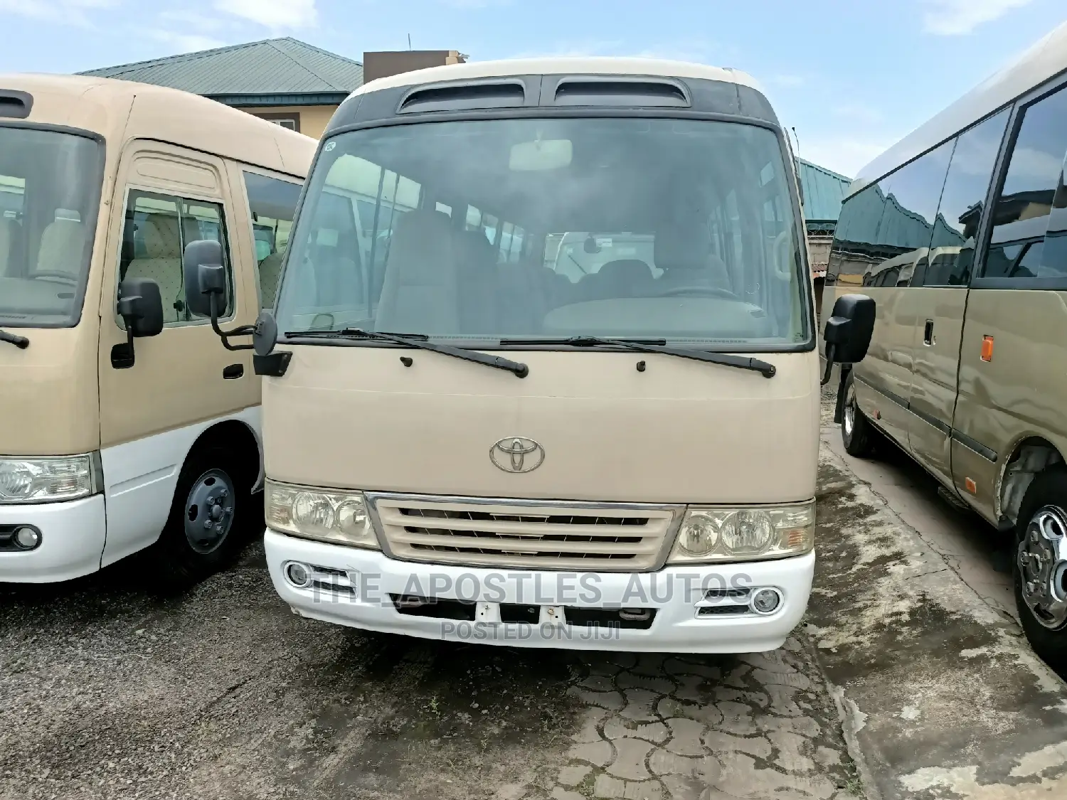 Toyota Coaster 2013 Beige