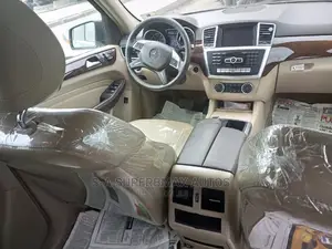 Mercedes-Benz M Class ML 350 4Matic 2013 Brown