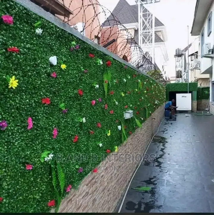 Flowers   Wall Designed Artificial Flowers