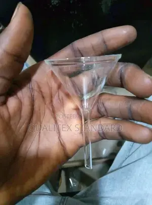Glass Funnel 75mm