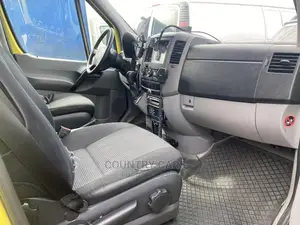 Mercedes-Benz Sprinter 2015 White