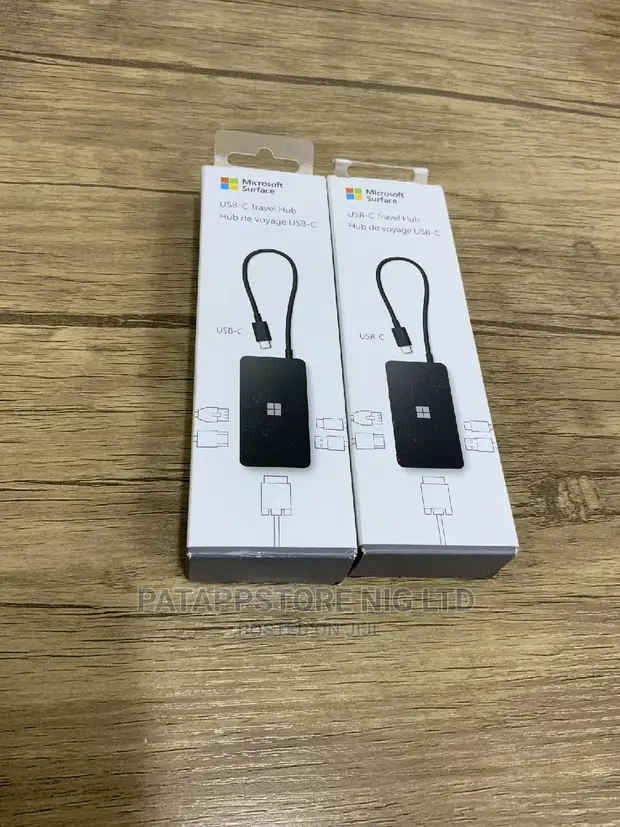 Microsoft USBハブ SWV-00001 ブラック Microsoft Surface USB-C Travel Hub - Laptops Direct
