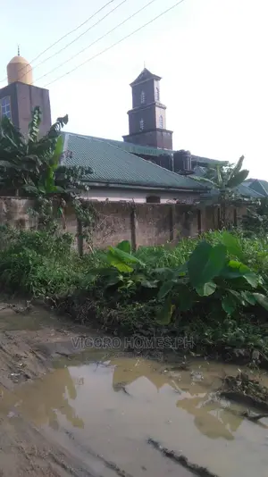 A Buy and Sell Land