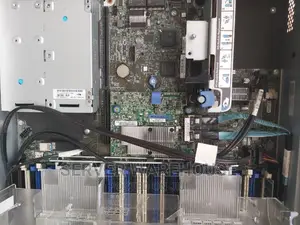 Server HP ProLiant DL380 Gen9 32GB Intel Xeon HDD 1T