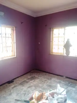Furnished 3bdrm Bungalow in Alimosho for Sale