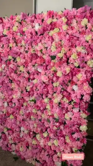 Wall Flowers Designs and Decor