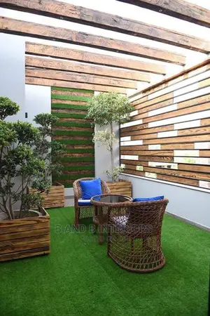 Wall Flowers Designs and Decor