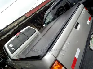 Boot Cover Fibber Folding for Toyota Tacoma 6ft Long