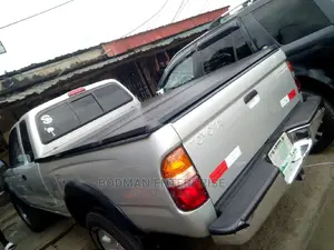 Boot Cover Fibber Folding for Toyota Tacoma 6ft Long