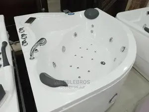 MB Jacuzzi Bathtub