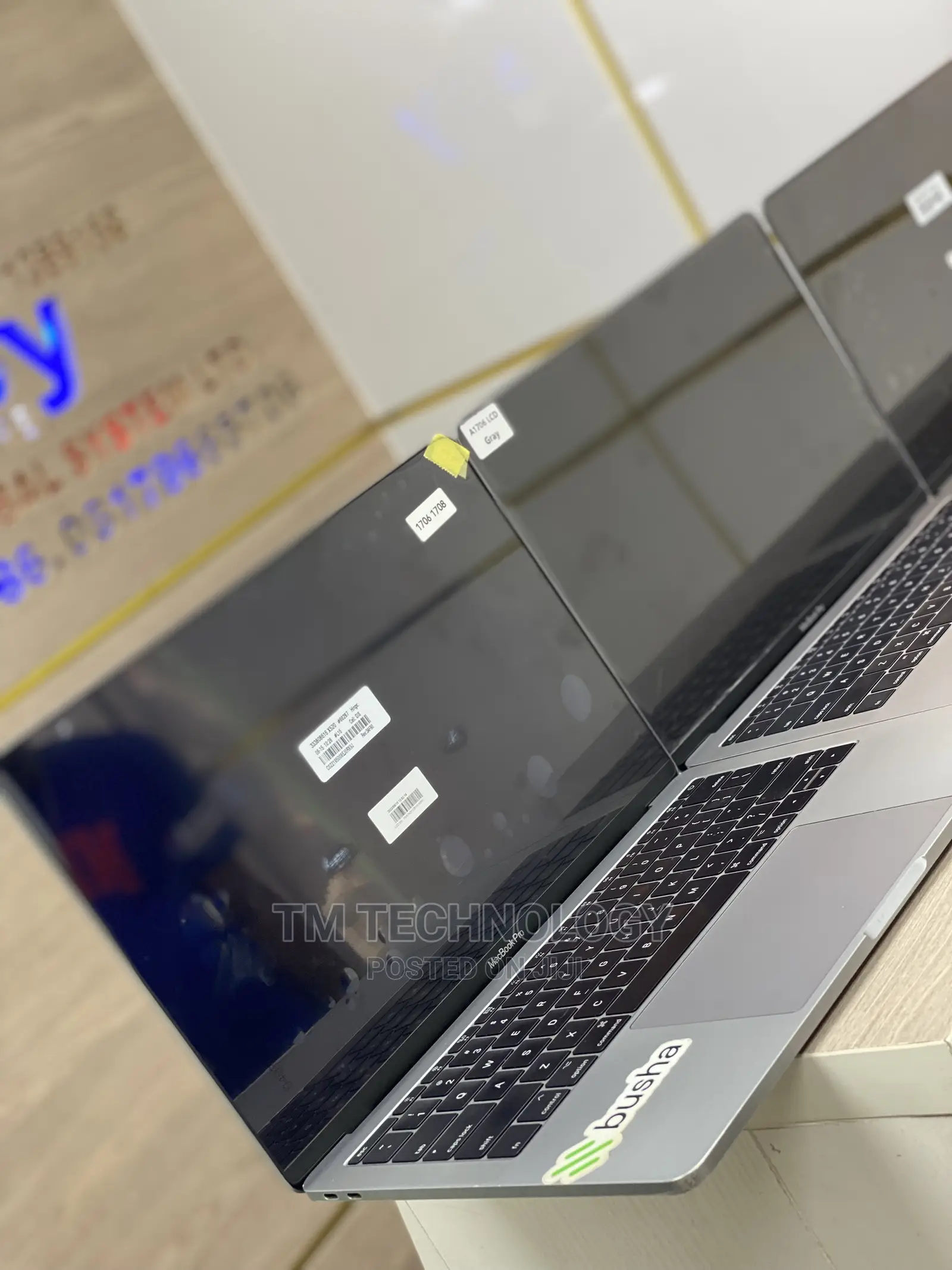 Laptop Apple MacBook Pro 2017 8GB Intel Core I5 SSD 256GB