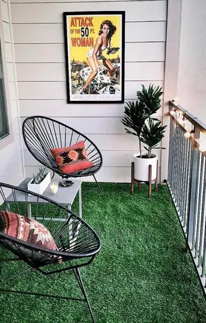 Wall Flowers Designs and Decor