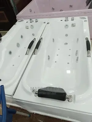 Mini Jacuzzi Bathtub