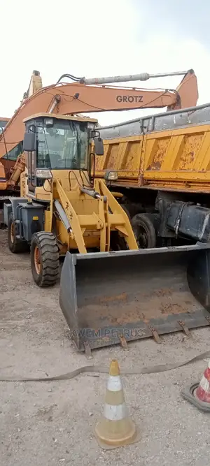 Brand New Chinese Baochen Mini Wheel Loader Machines 4sale