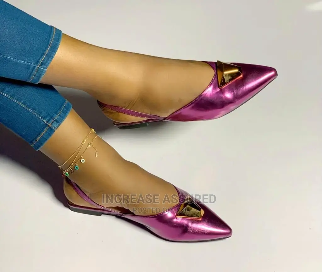 High Quality Female Open Ankle Flat Shoe