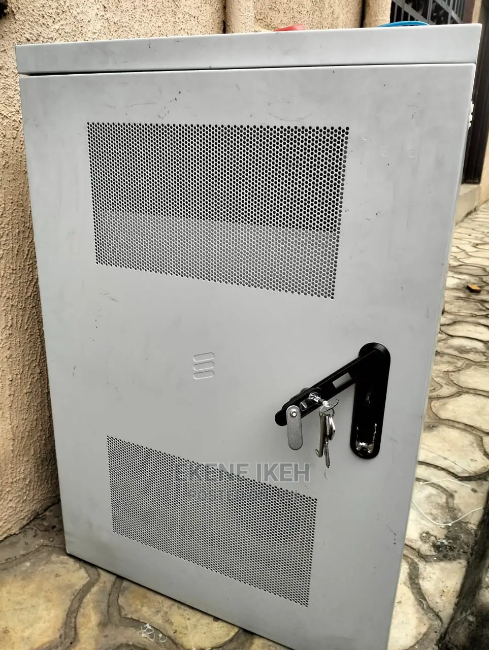 Outdoor 12U Rack