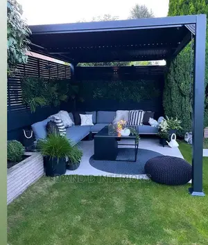 Wall Flowers Designs and Decor