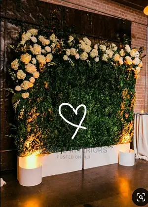 Wall Flowers Designs and Decor