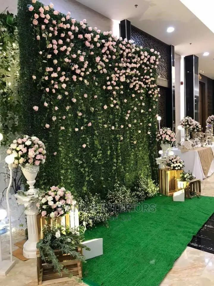 Wall Flowers Designs and Decor