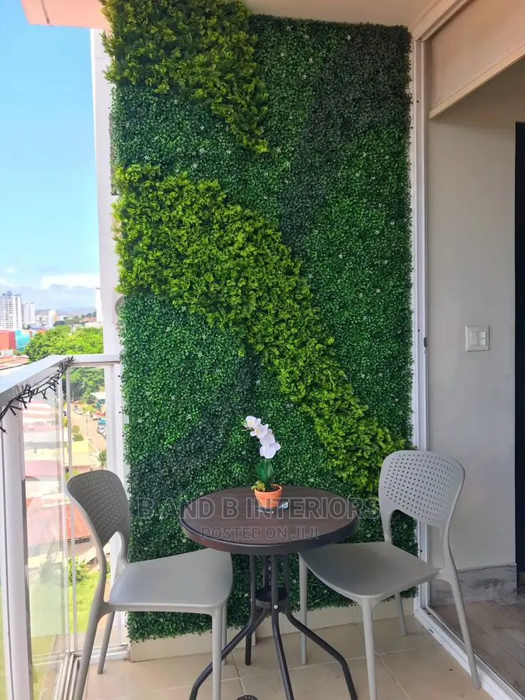 Wall Flowers Designs and Decor