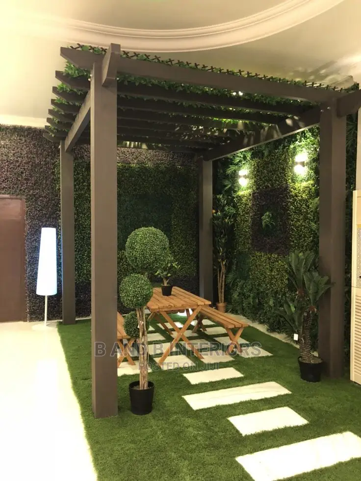 Wall Flowers Designs and Decor