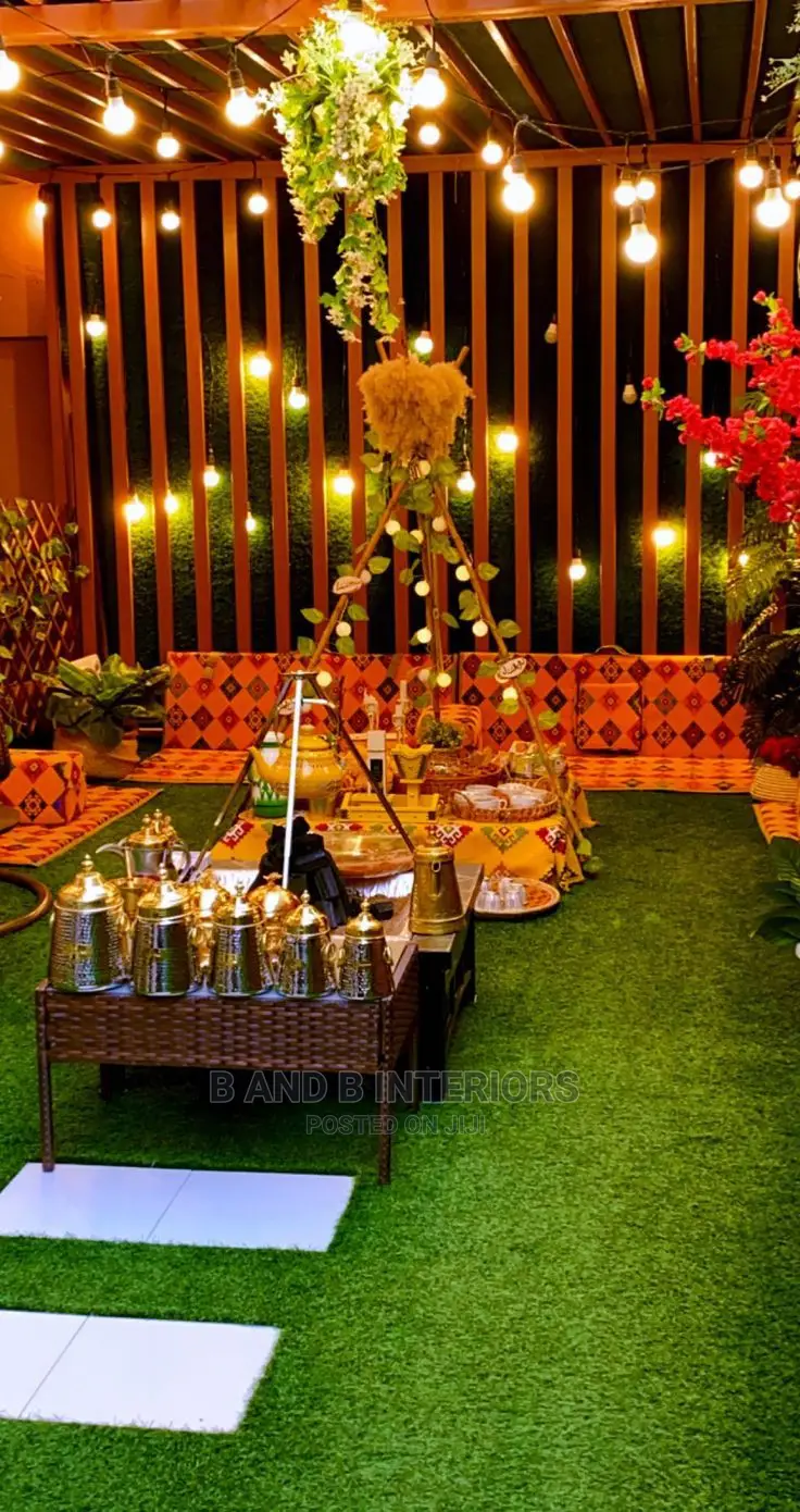 Wall Flowers Designs and Decor