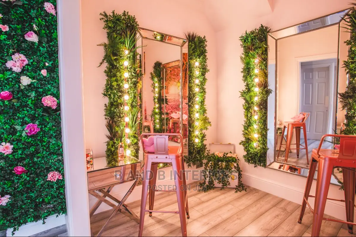 Wall Flowers Designs and Decor