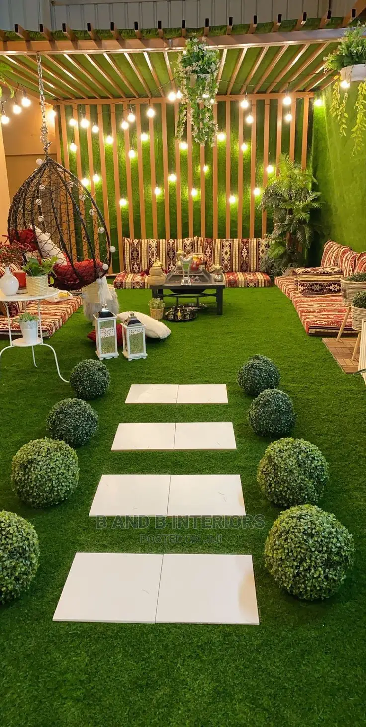 Wall Flowers Designs and Decor