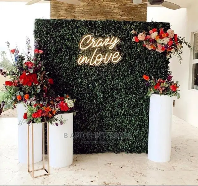 Wall Flowers Designs and Decor