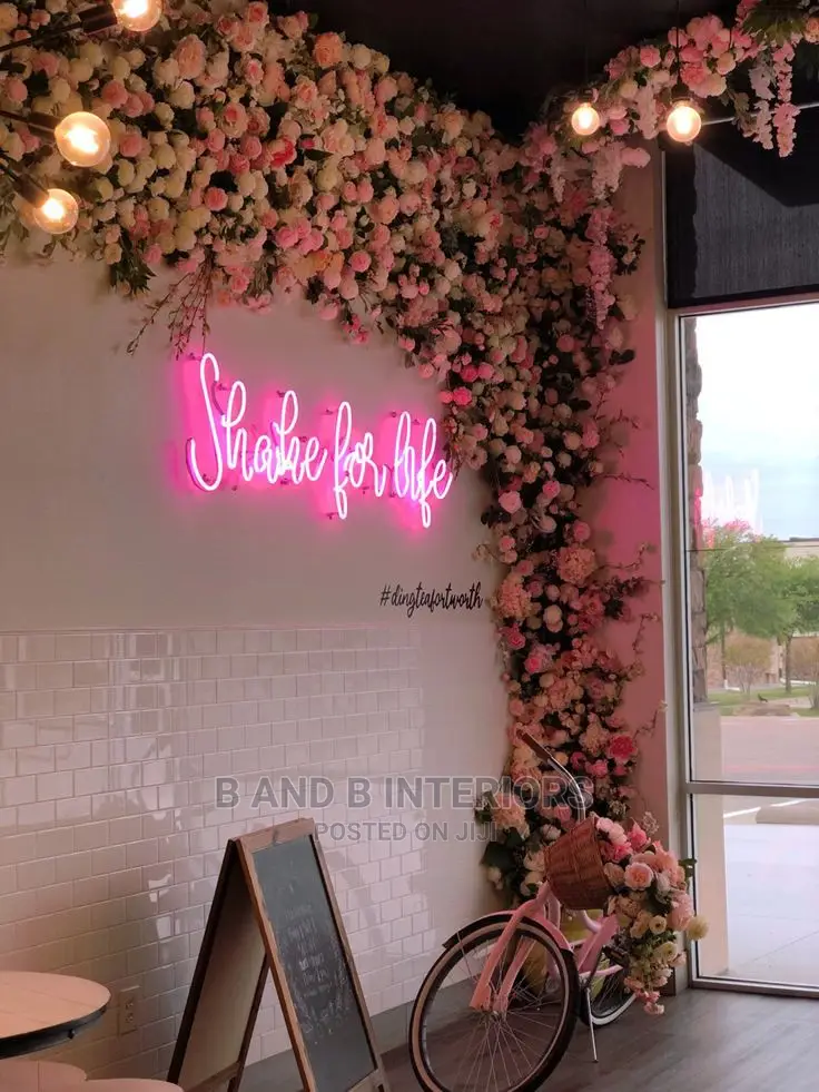 Wall Flowers Designs and Decor