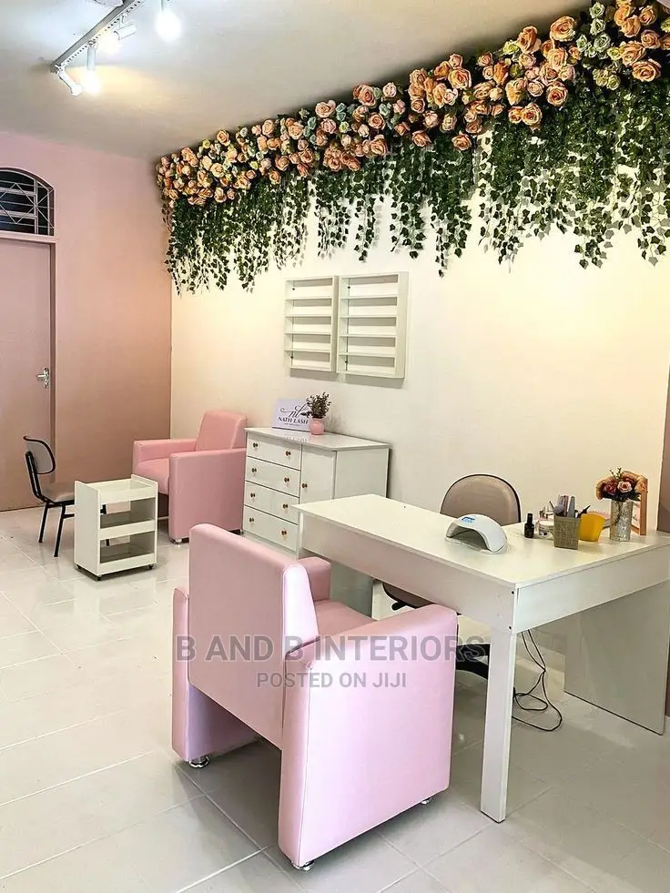 Wall Flowers Designs and Decor