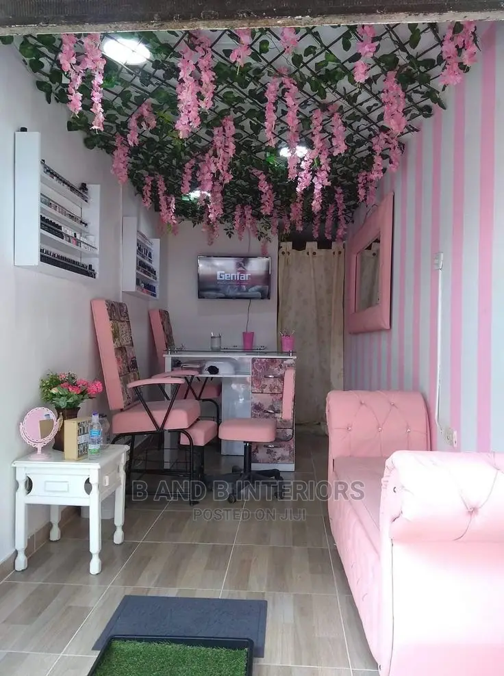 Wall Flowers Designs and Decor
