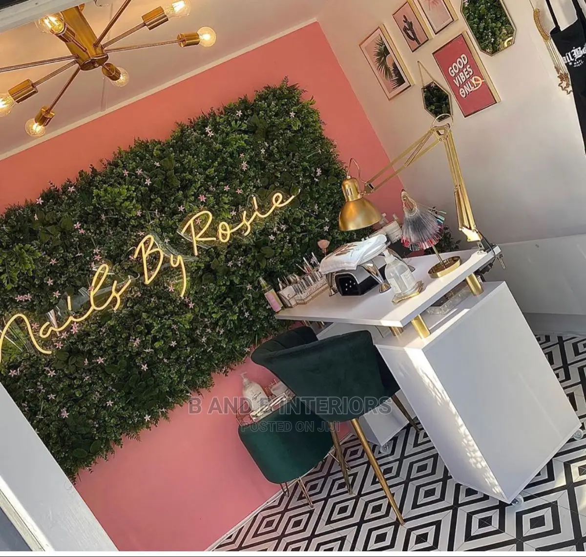 Wall Flowers Designs and Decor