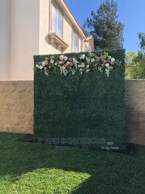Wall Flowers Designs and Decor
