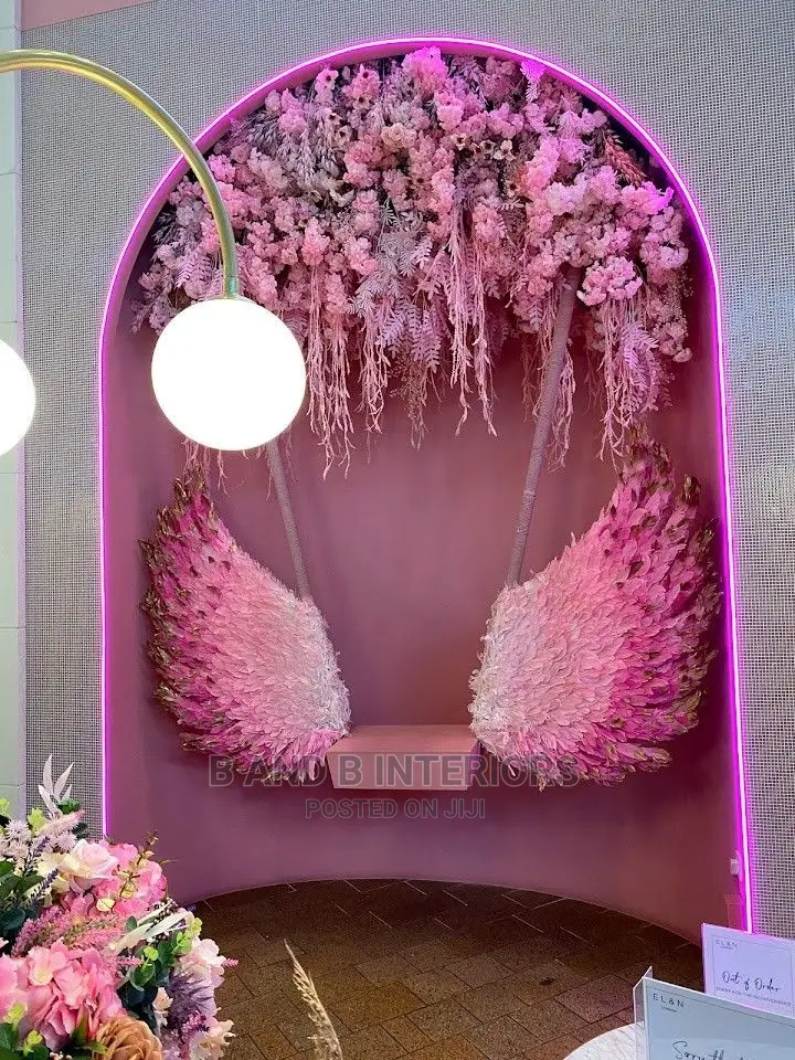 Wall Flowers Designs and Decor