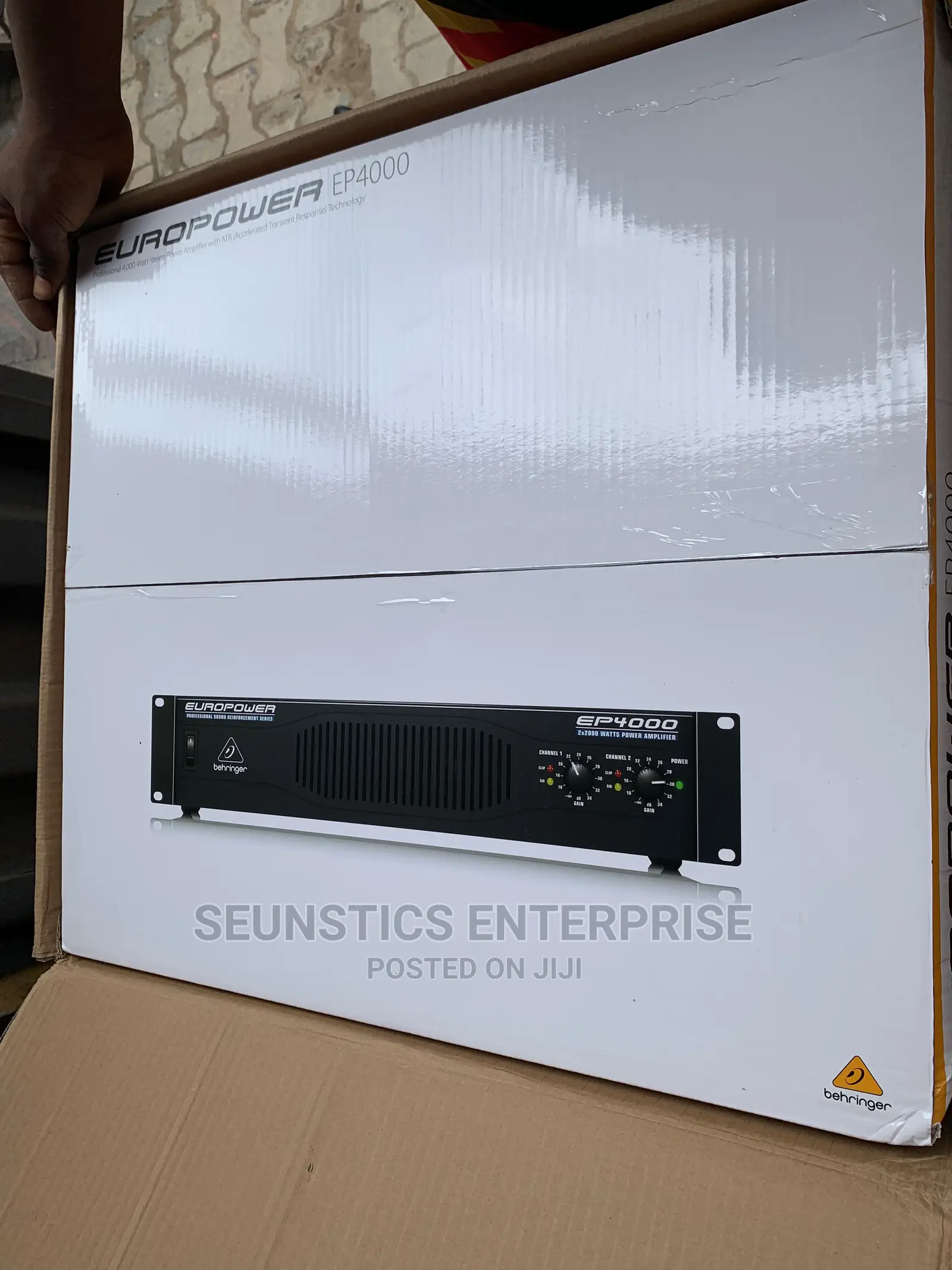 Quality Behringer Europower EP4000 Watts Amplifier