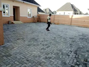 2bdrm Bungalow in Efab Metro Poly, Gwarinpa for rent