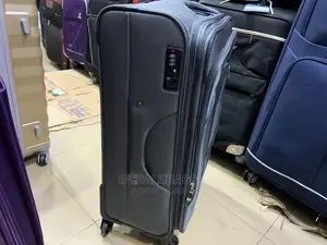 Medium Size Light Weight Imported Traveling Luggage