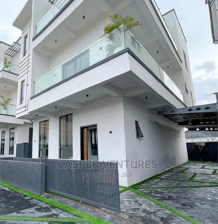 Well Exotic and Formidable Apartment